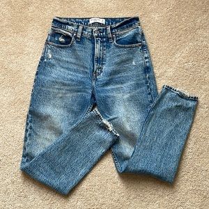 Abercrombie Acid Washed High rise mom jeans